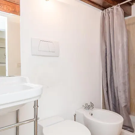 Rsh Giulia Penthouse