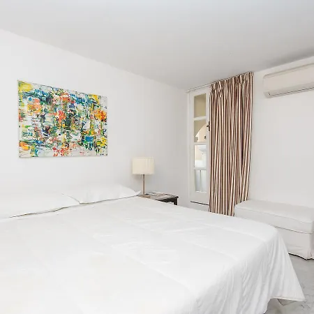 Rsh Giulia Penthouse
